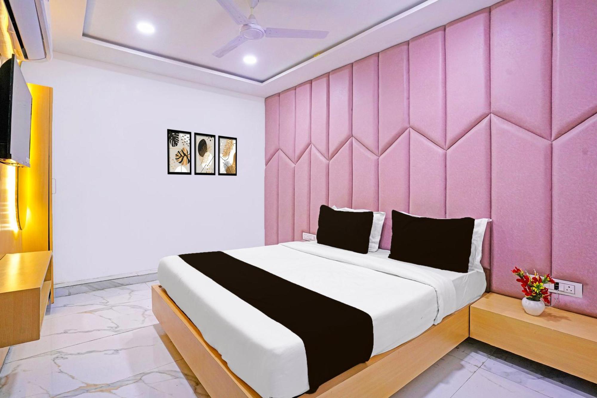 Hotel O Patang 24 アーメダバード エクステリア 写真