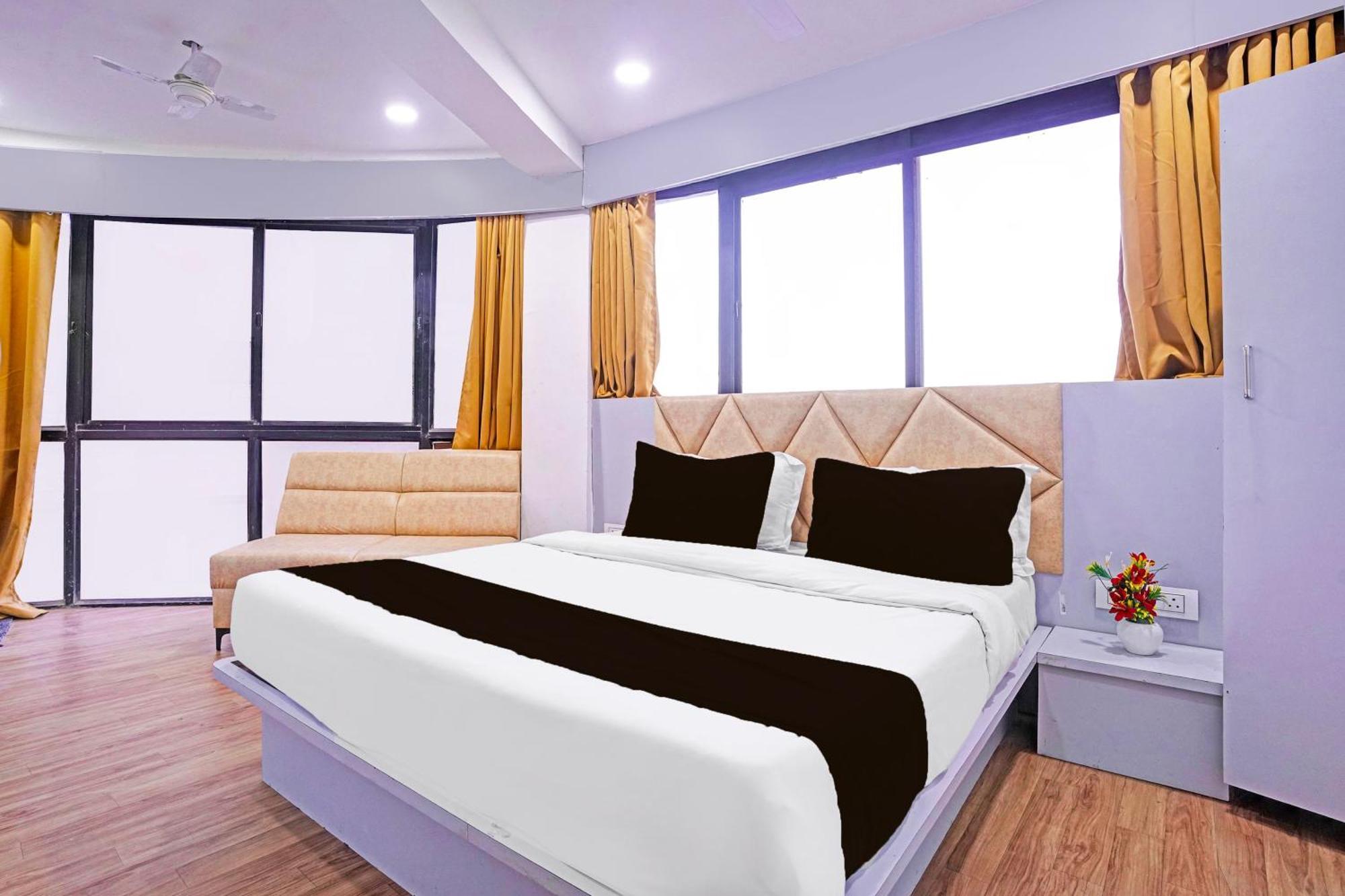 Hotel O Patang 24 アーメダバード エクステリア 写真